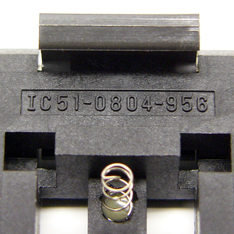 Yamaichi IC51-0804-956 Clamshell QFP Test Socket
