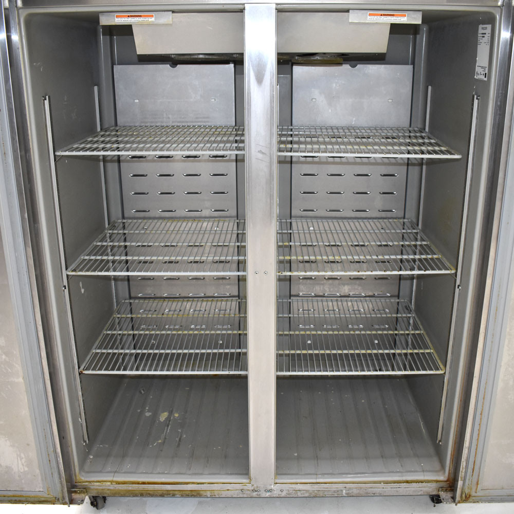 Hoshizaki CF2B-FS Freezer 2-Section 2-Door Upright Full Stainless