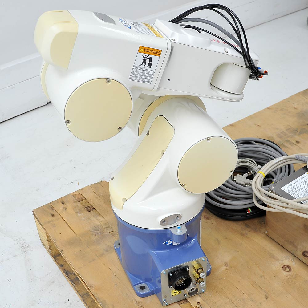 Denso Wave VS-6556 Robot Arm with RC7M Controller, Teach Pendant