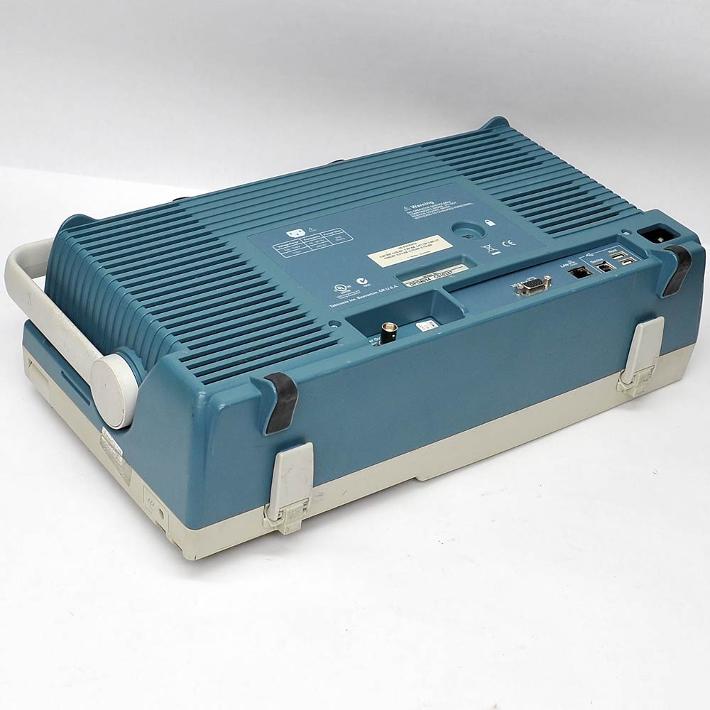 Tektronix DPO4034 Digital Phosphor Oscilloscope Passes Tests