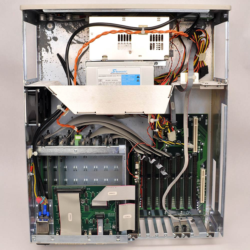 Newport XPS-Z1210B Motion Controller Chassis with Backplane