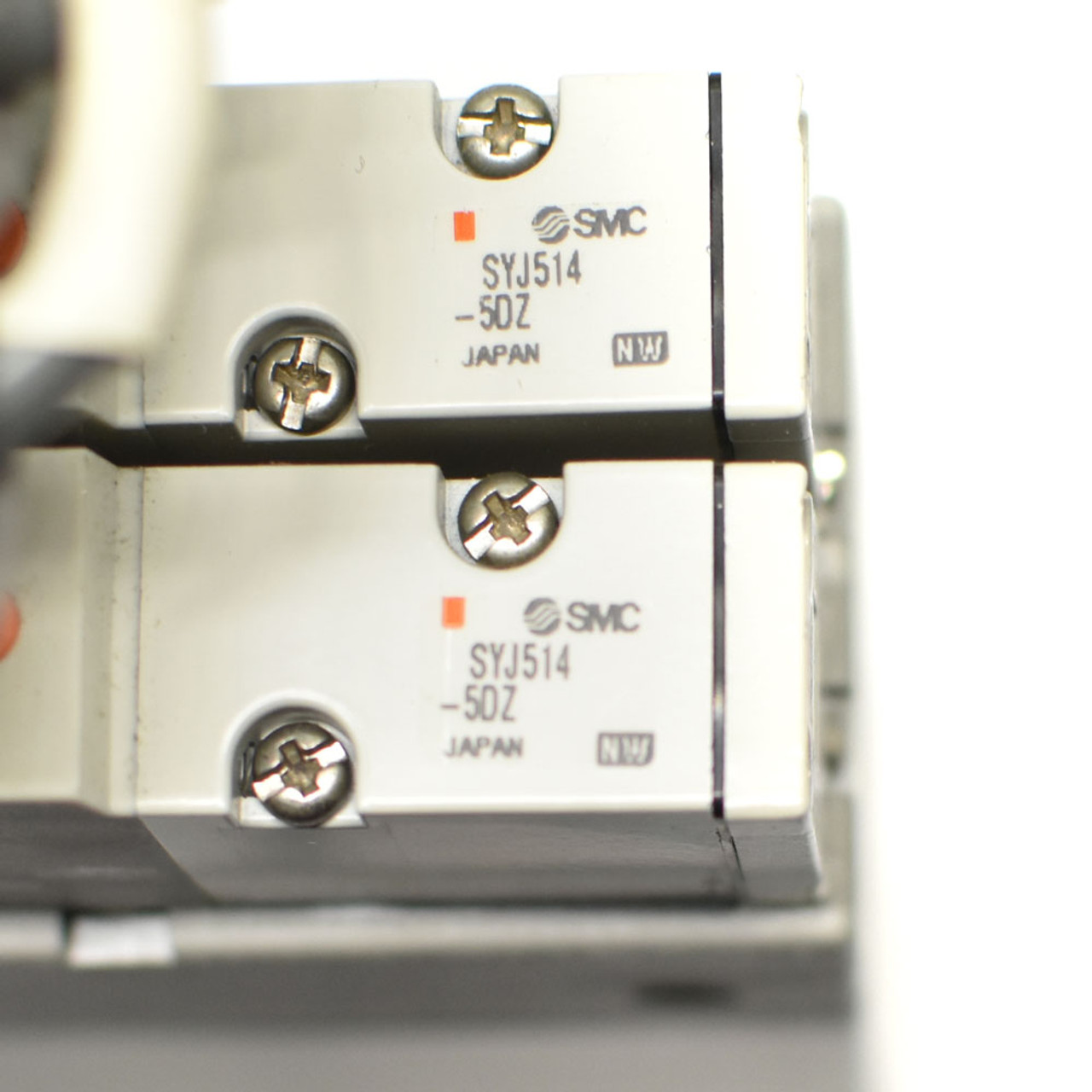 SMC NZL112-K15DZ-DPL Multi-Stage Vacuum Ejector w/ 2x SYJ514