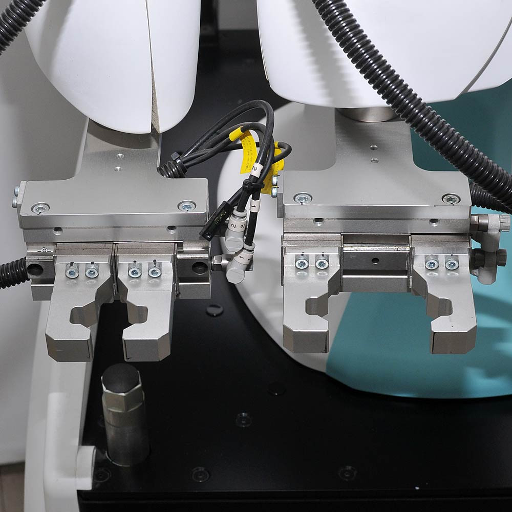 Kawasaki duAro Dual Arm 4-axis SCARA Cobot Robot with Controller