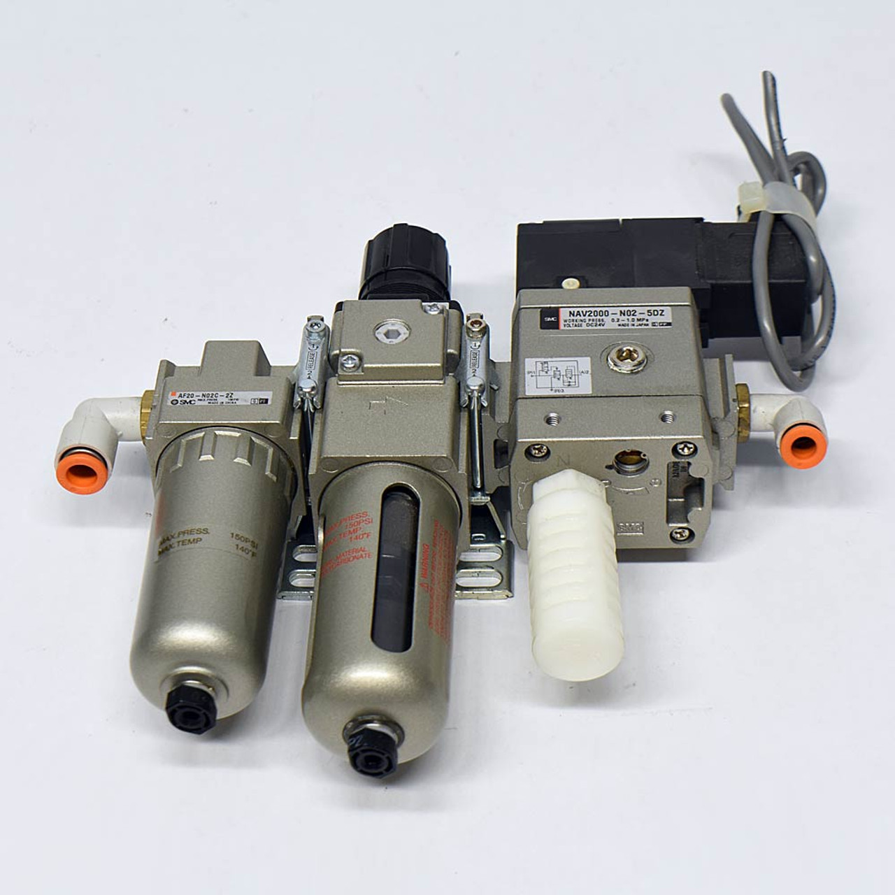 SMC Pneumatics AWD20-N02C-CZ W/ NAV2000-N02-5DZ AF20-N02C-2Z