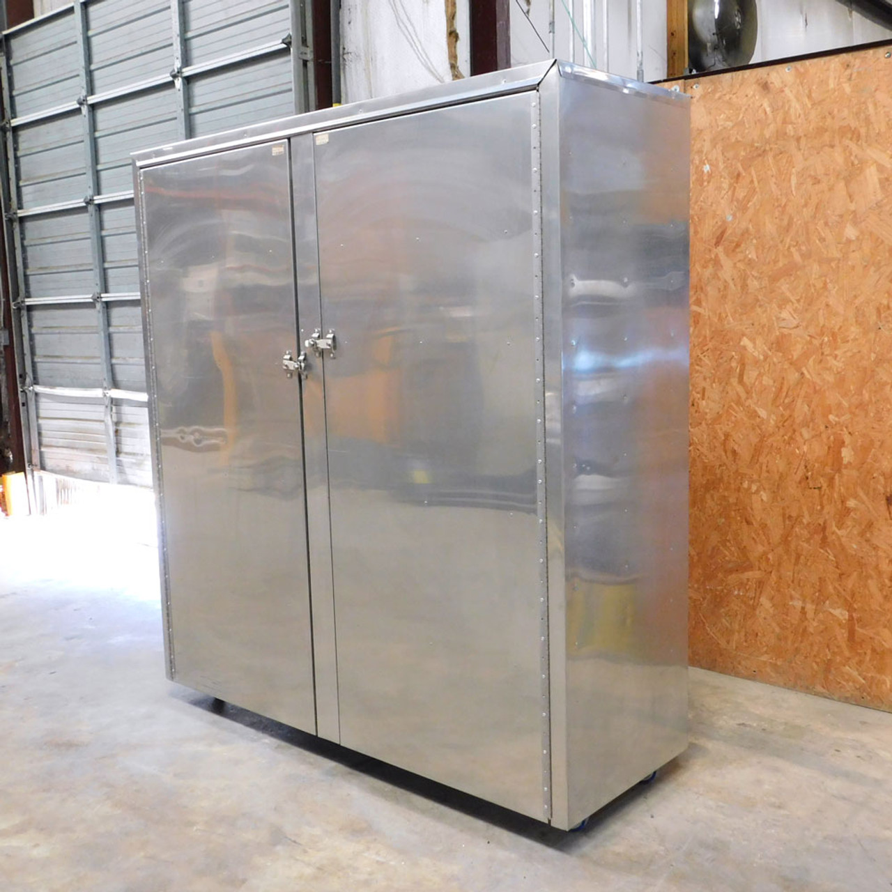 キハダSAR Stainless Steel Mobile Germination Cabinet 72-1/2