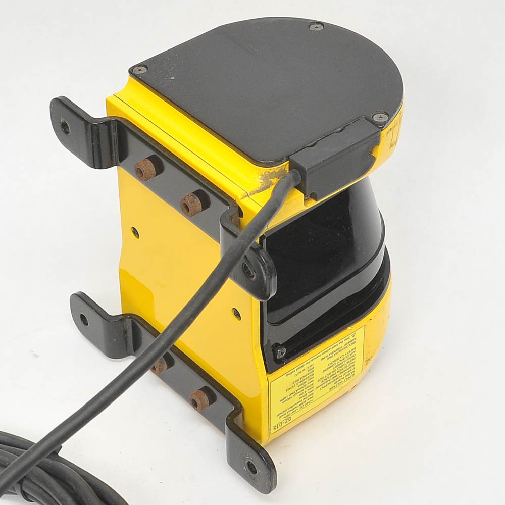 Keyence SZ-01S Safety Laser Area Sensor Works-Ish, Bad Lens - Parts