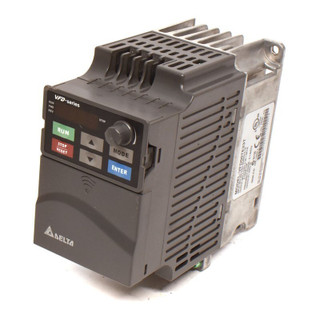 Variable frequency motor drive with keypad