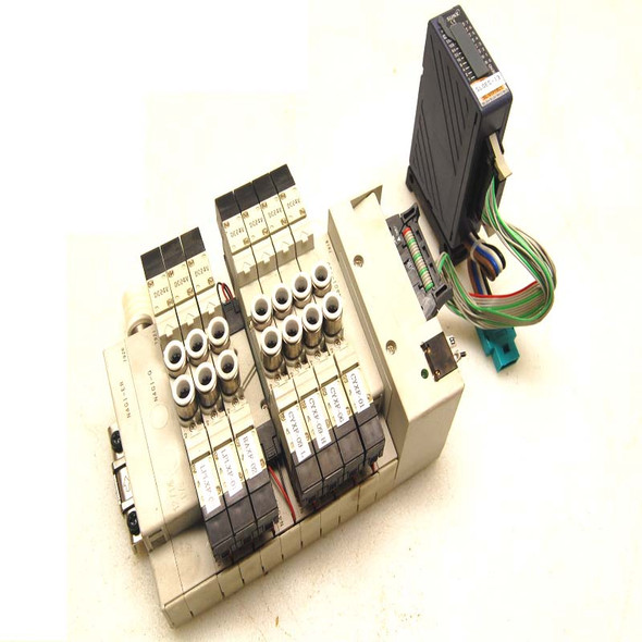 (Lot of 7) CKD 4GA139-A2N & 4GA129-A2N Solenoid Air Valves w/ Manifold+Module