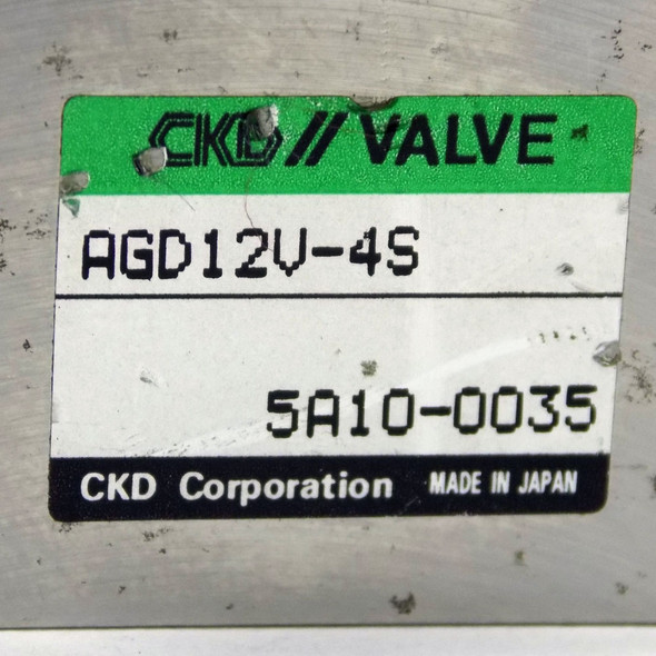CKD AGD12V-4S Air Operated Valve w/ 1/4" Double Barbed Joints