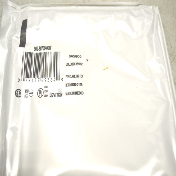 (80) NEW Leviton 80709-W Standard 2-Gang White Nylon Toggle Switch Wall Plates