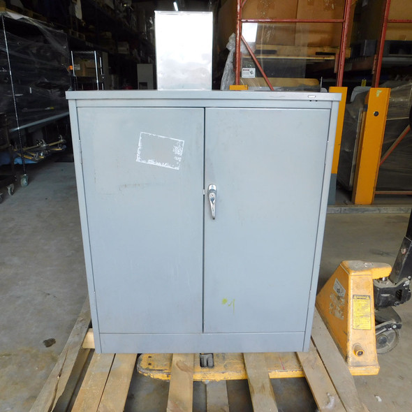 Tennsco 1442 Standard Storage Cabinet Counter High 36" W x 18" D x 42" H