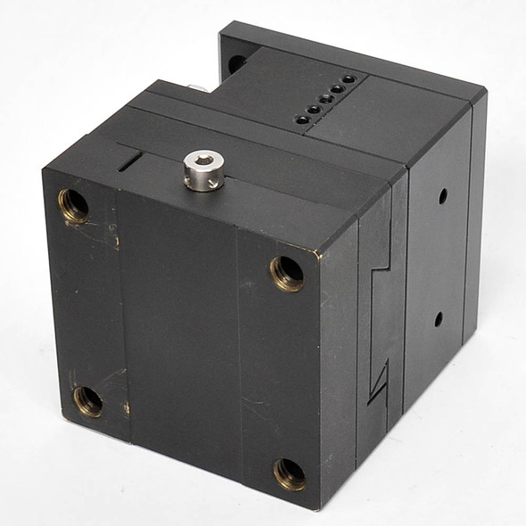 Optosigma 3-axis XYZ Linear Translation Stage 12.5x12.5x7mm TASB-653/652 Optosigma 3-axis XYZ Linear Translation Stage 12.5x12.5x7mm TASB-653/652
