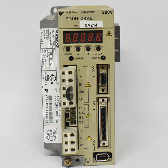 Yaskawa Electric SGDH-04AE Servo Drive 200VAC In 0.4kW