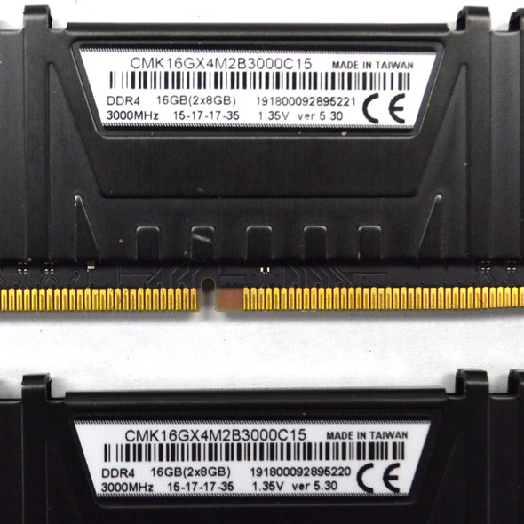 Corsair Vengeance CMK16GX4M2B3000C15 16GB (2x 8GB) Memory Kit (2)