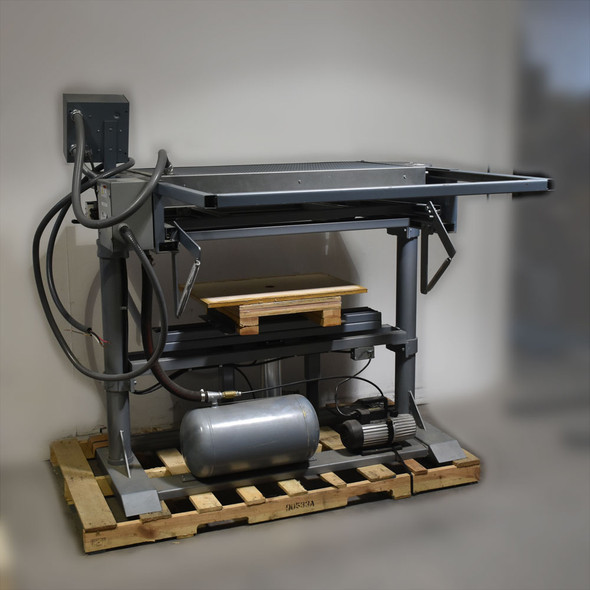 Belovac Model BV C-Class 24" x 48" Vacuum Forming Machine