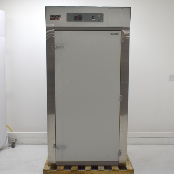 VWR Scientific Model 1685 HAFO 1600 Series Horizontal Air Flow Chamber Oven