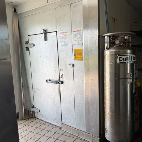 Kolpak 128"L x 92"W x 81"H Floorless Indoor Walk-In Cooler