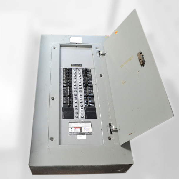 Siemens S3C30ML 225 Amp Main Lug Panelboard 208Y/120 3PH 4W w/14 Circuit Breaker