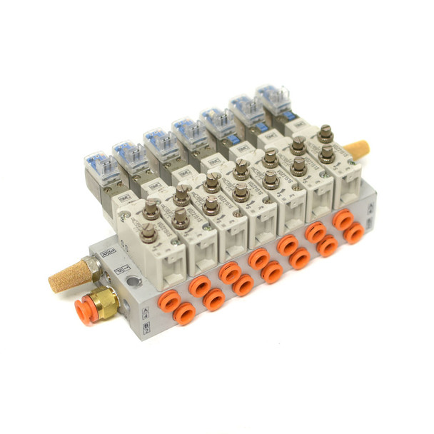 SMC Manifold w/ 7x VQZ2151S-5L1-C Compact Solenoid Air Valve 24VDC, 0.1 - 0.7MPa