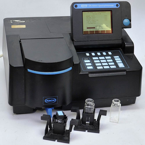 Hach DR/4000 U Spectrophotometer 48000-60 w/ Sample Holders Bad VIS Lamp - Parts