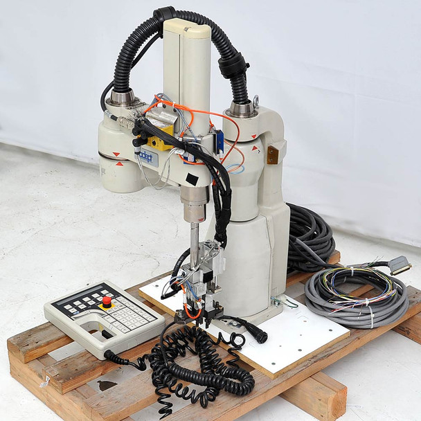 Adept 550A Tabletop SCARA Robot Arm with Control Teach Pendant 10332-11000