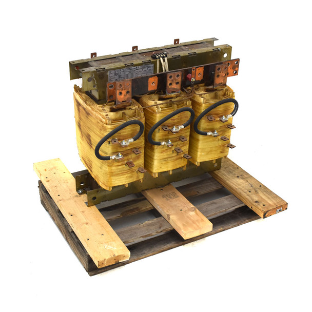 MGE UPS Systems KHES2 165kVA Dry Type Power Transformer 480 Delta/208Y/120V 240A