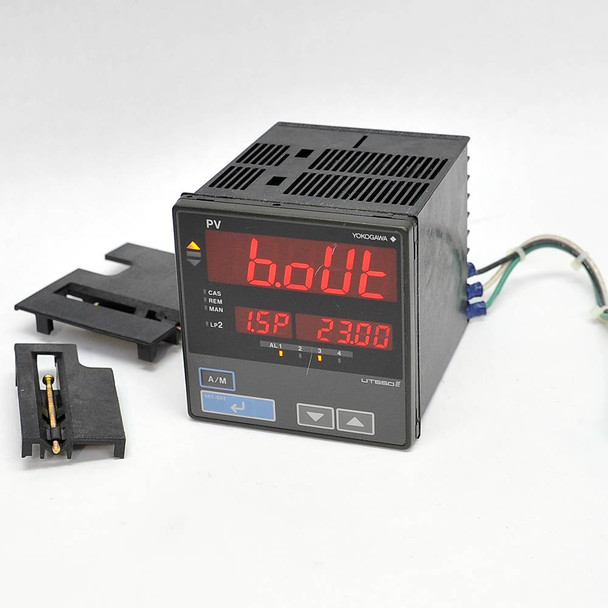Yokogawa UT550-24 Digital PID Temperature Process Controller UT550E