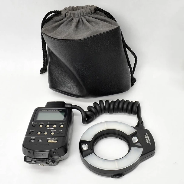 Canon MR-14EX Macro Ring Lite DSLR Flash ETTL or Manual Hotshoe/Clips on Lens