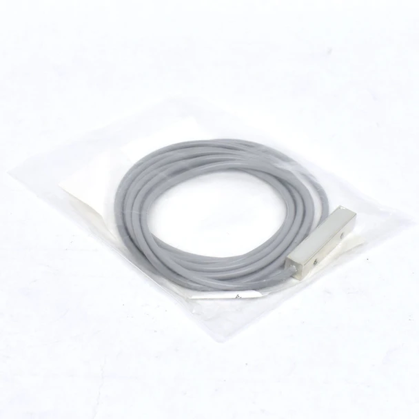 Baumer IFF-08.24.35/L2 Proximity Sensor 1.5mm 5-30VDC