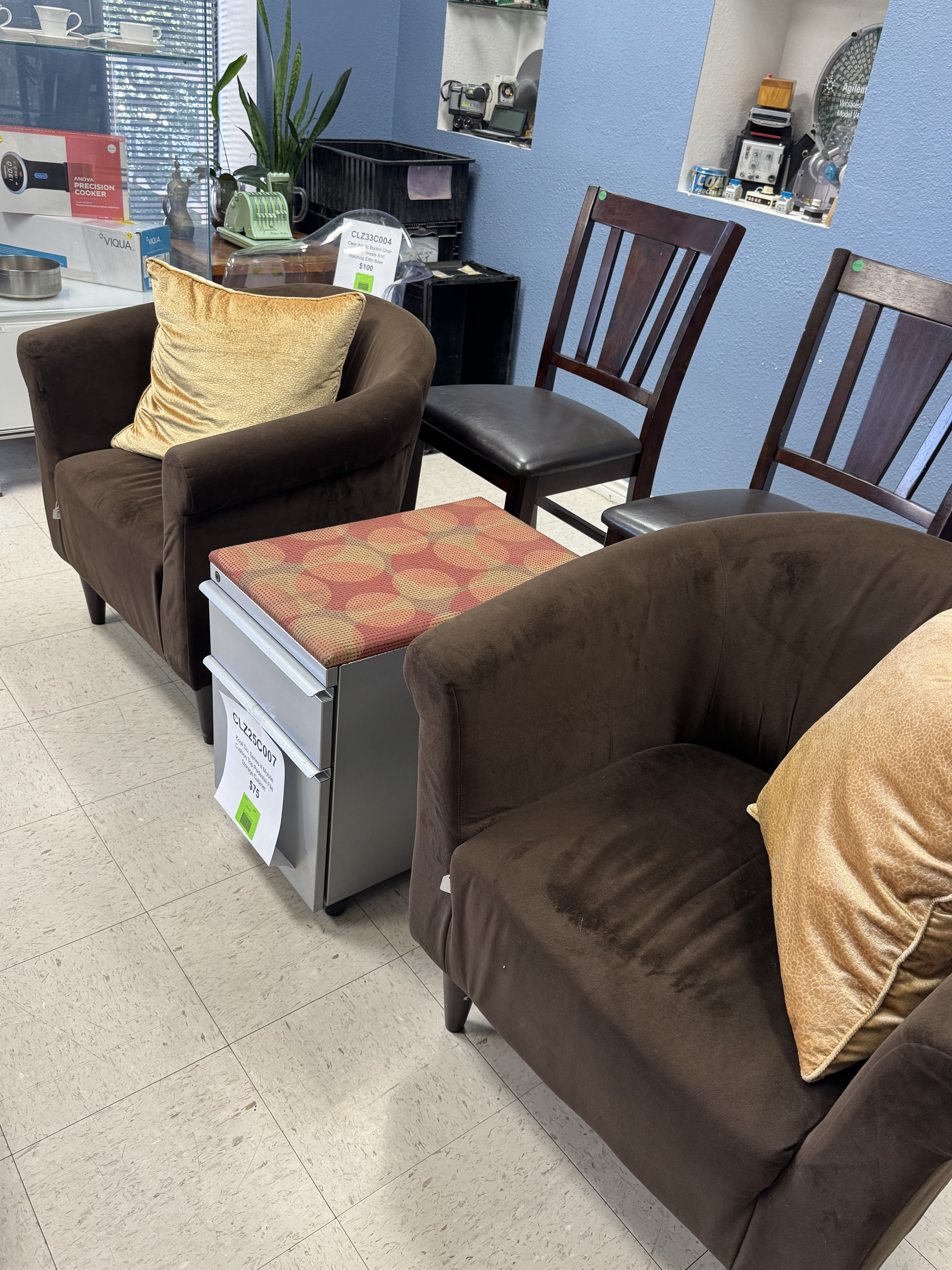 DougDeals local store