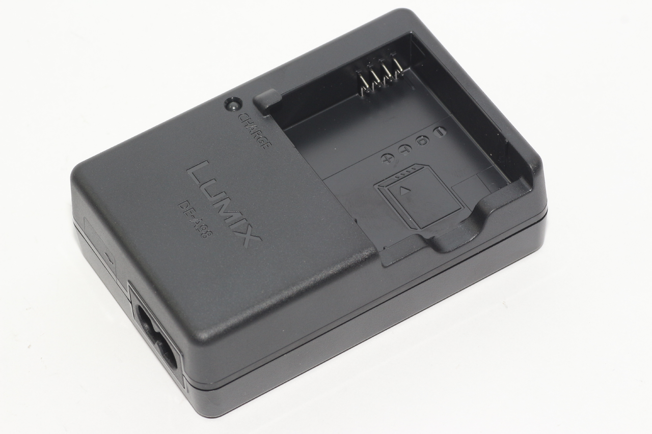 Genuine Panasonic DE-A98 Lumix Camera Battery Charger,DMC-GF3, DMC