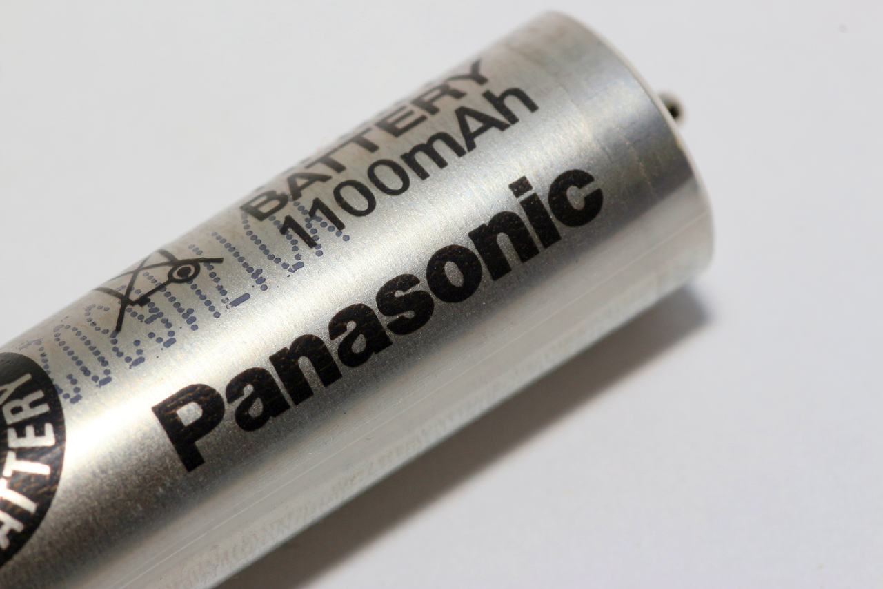 panasonic battery trimmer