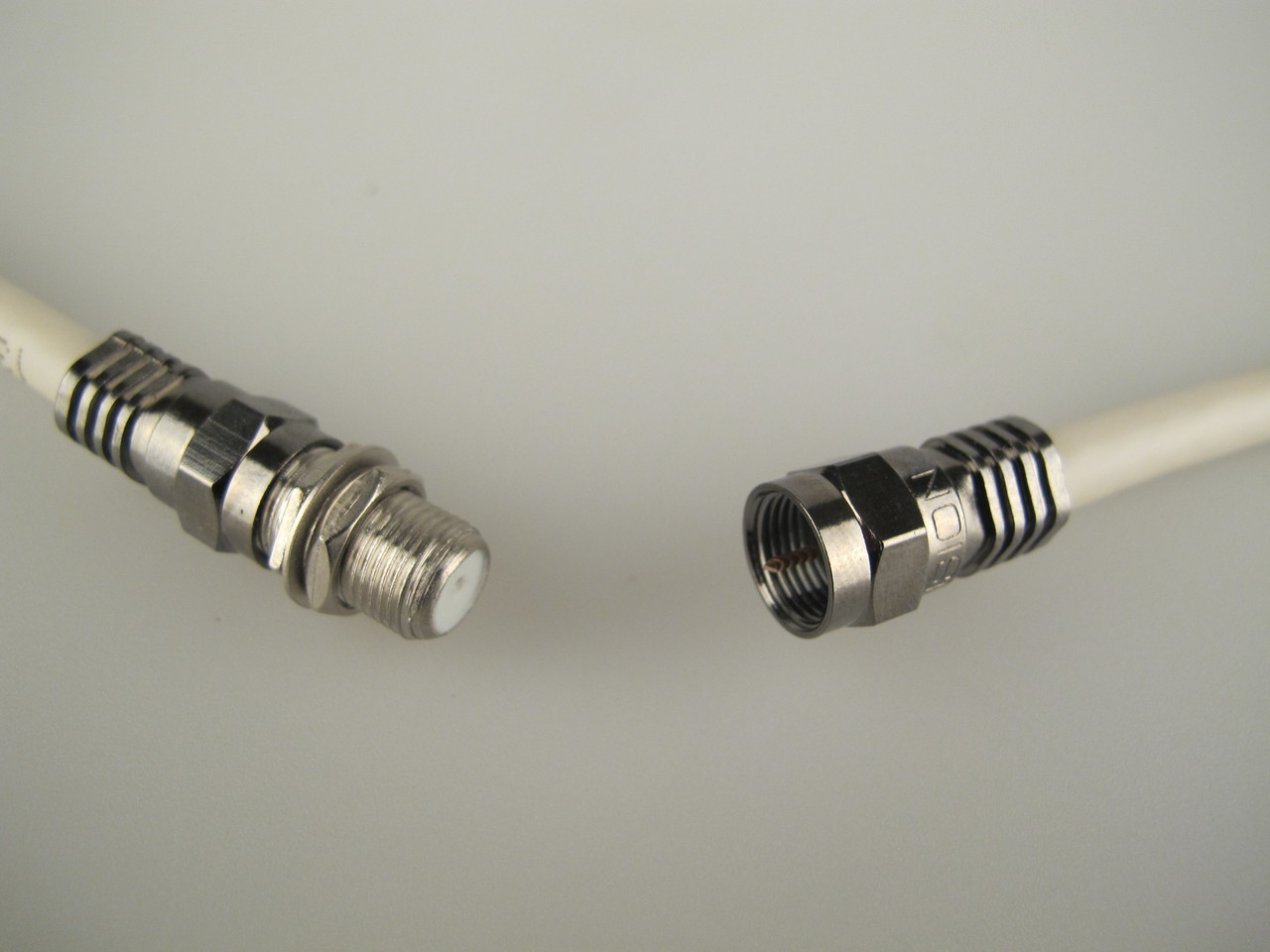 20m White Universal RF Coax Aerial Satellite Sky Cable TV Extension