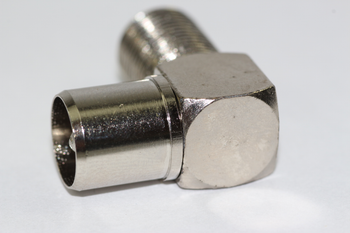 2 x Right Angled 90 Degree F Connector Female Socket to Coax TV Male Aerial Plug