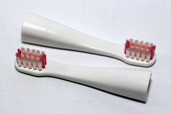 2 x Panasonic WEW0957 Toothbrush Head For Portable Sonic Brush EW-DS11, EW-DS90