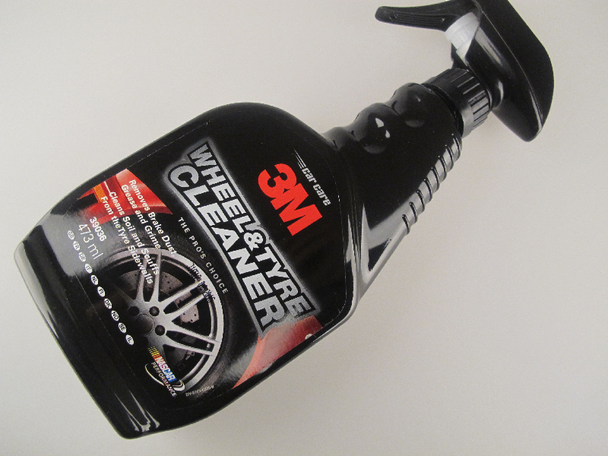 3M Wheel & Tyre Cleaner, 1 Trigger Spray Bottle - 473ml