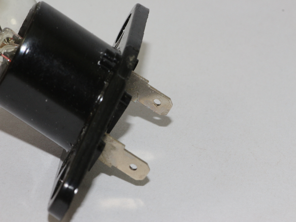 Panasonic Z612E9K10HP T170 Base Microwave Lamp / Bulb 25W 240V  / 4.7mm Spades