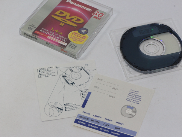 Panasonic 1.4GB DVD-R 8cm 30 Minute Video Recording Camcorder Disc & Holder