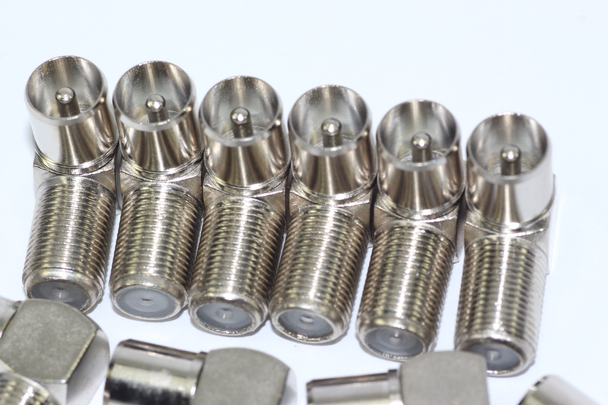 10 x Right Angled F Connector Female Socket to Coax TV Male Aerial Plug Adaptors