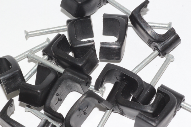 100 x Black 6mm FT&E Flat Cable Clips for Twin Coax Cable Webro WF100, 13mm Wide