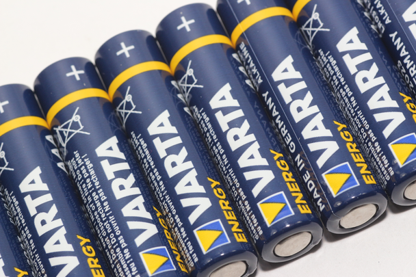 10 x Varta AAA, LR03, MN2400, 4103 1.5V Alkaline Manganese Energy Batteries