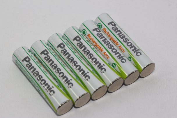 6 x Genuine Panasonic AAA Ni-MH DECT Cordless Telephone Batteries - 750mAh, 1.2V