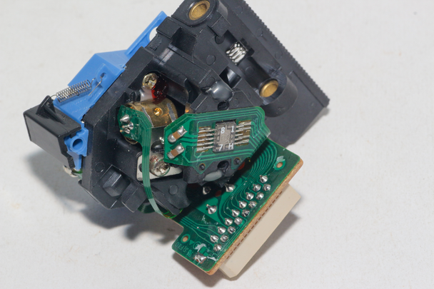 KSS213VS Replacement Sony Laser Assembly Pick Up Unit For CD Player Repairs