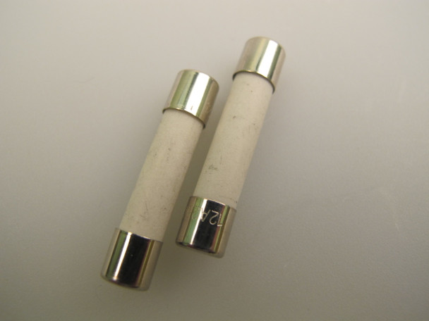 15A 32mm delay / Antisurge Ceramic Microwave Fuse x 2
