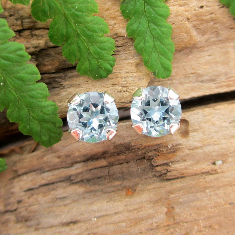 Aquamarine gemstone stud earrings 