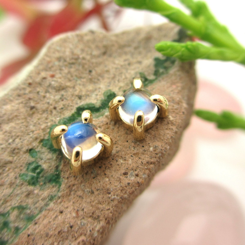 14k gold stud earrings with premium AA moonstone