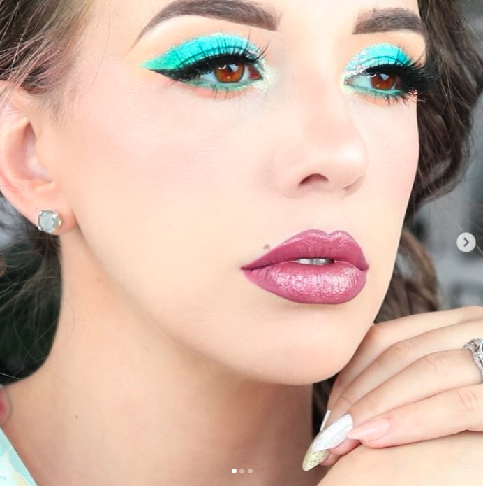 Distinction Jewelry featured by makeup artist and influencer Keara LaChelle