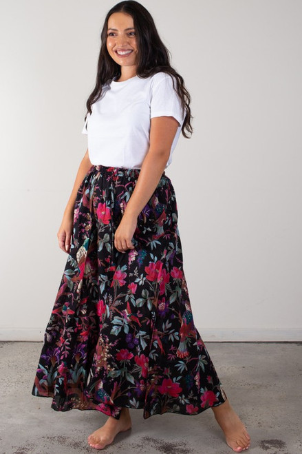 Bird Print Black Skirt With Lining