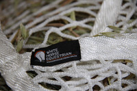 WHE Slow Feed Hay Net With Free Aluminium Carabiner.