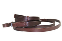 Oak/Aus Nut leather colour featured.